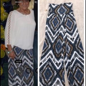 Palazzo pants size small